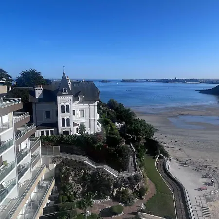 Le Crystal Terrasse Vue Direct